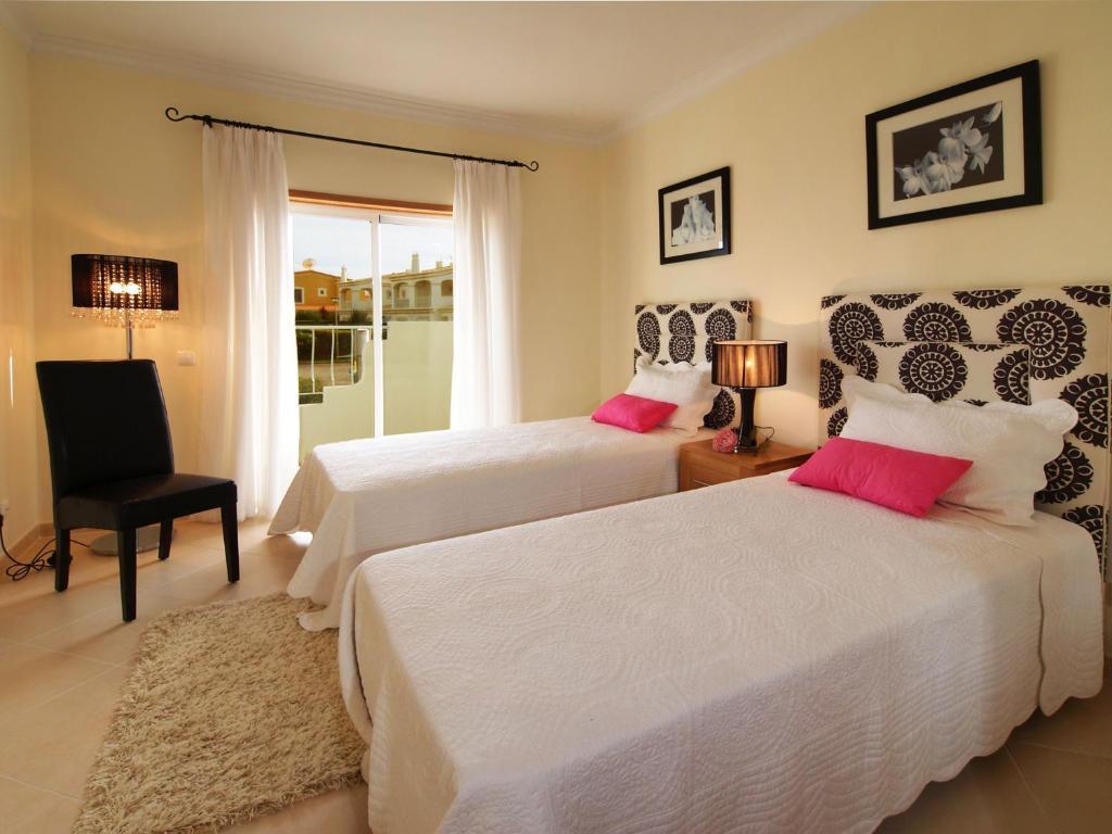 Oasis Parque Country Club Hotel Portimão Room photo